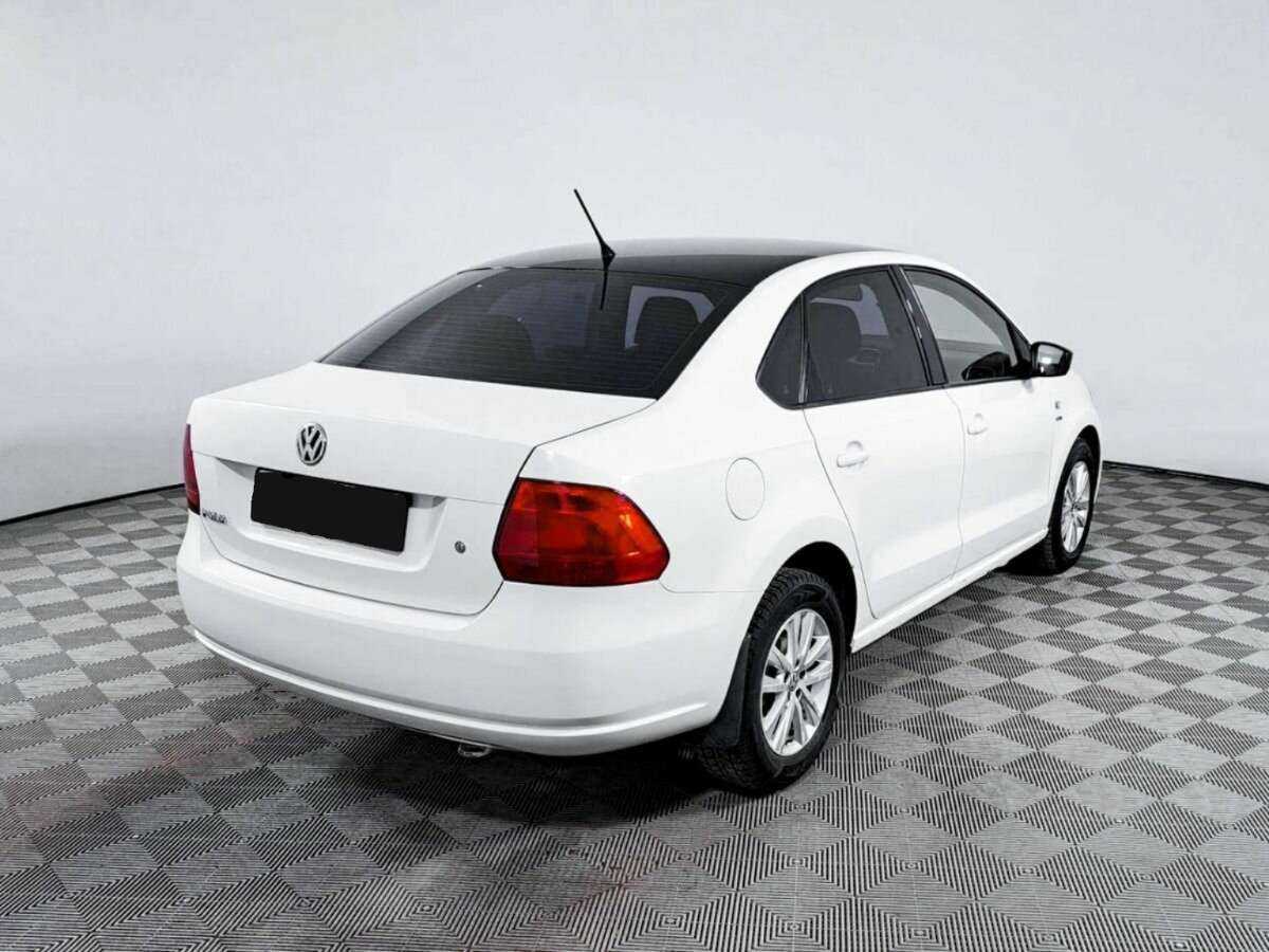 Купить Volkswagen Polo, 2013, 170 500 км, фото №4