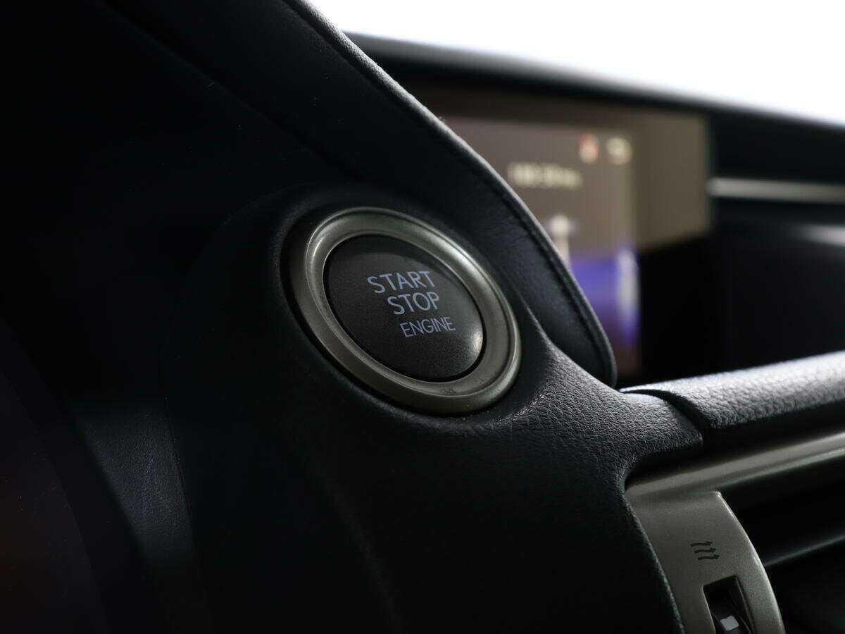 Купить Lexus IS 250, 2015, 87 000 км, фото №19