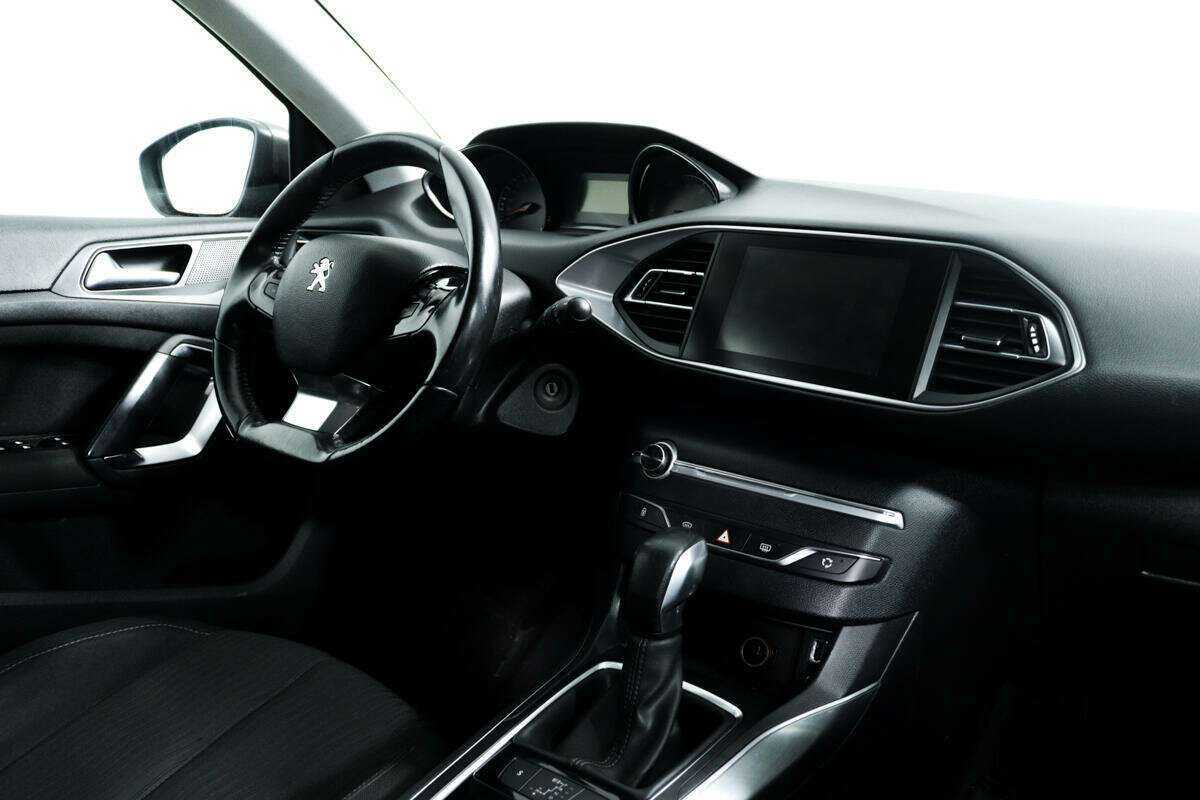 Купить Peugeot 308, 2014, 138 600 км, фото №9
