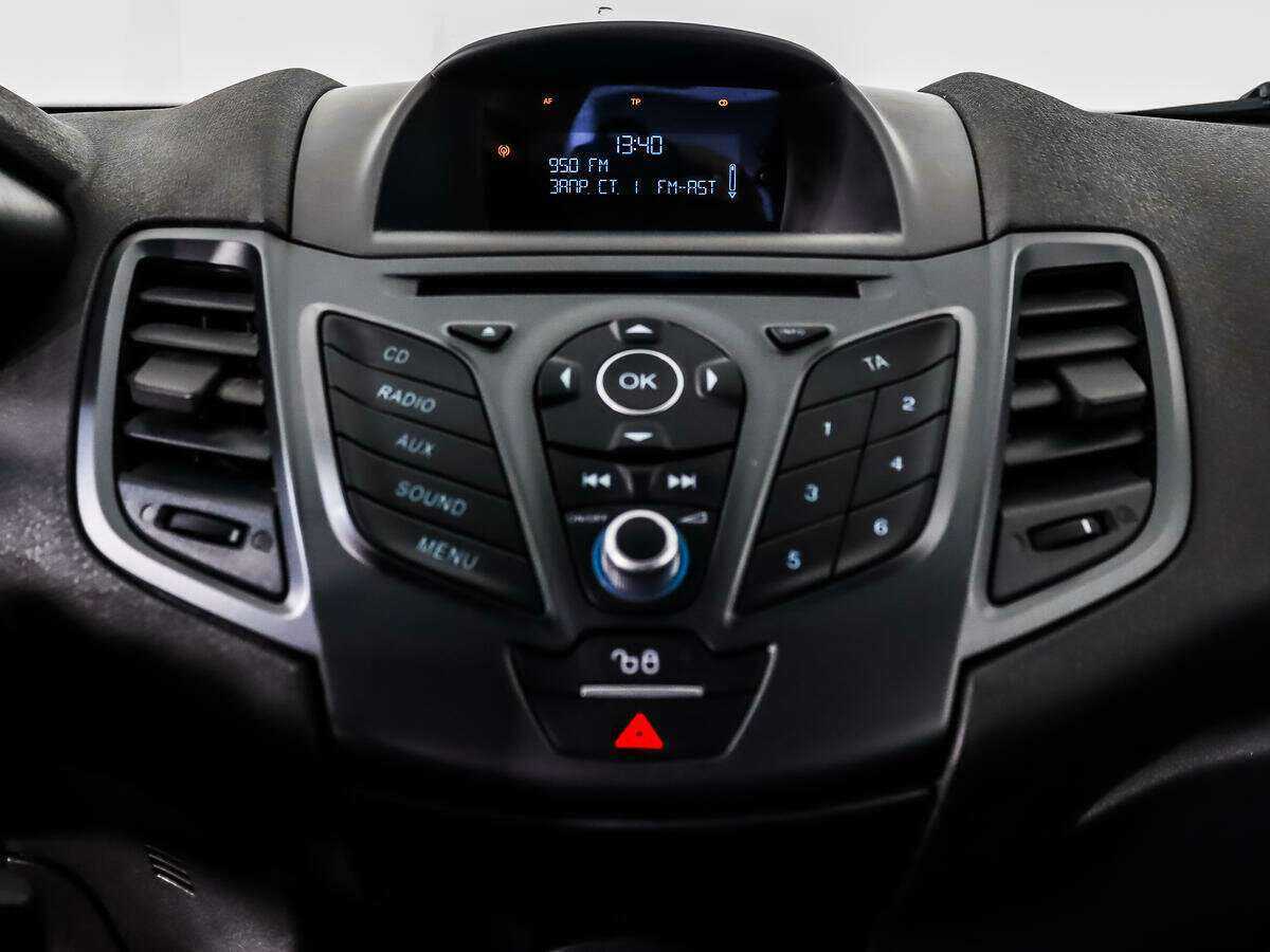 Купить Ford Fiesta, 2015, 197 166 км, фото №12