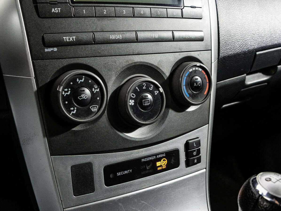 Купить Toyota Corolla, 2012, 215 048 км, фото №14