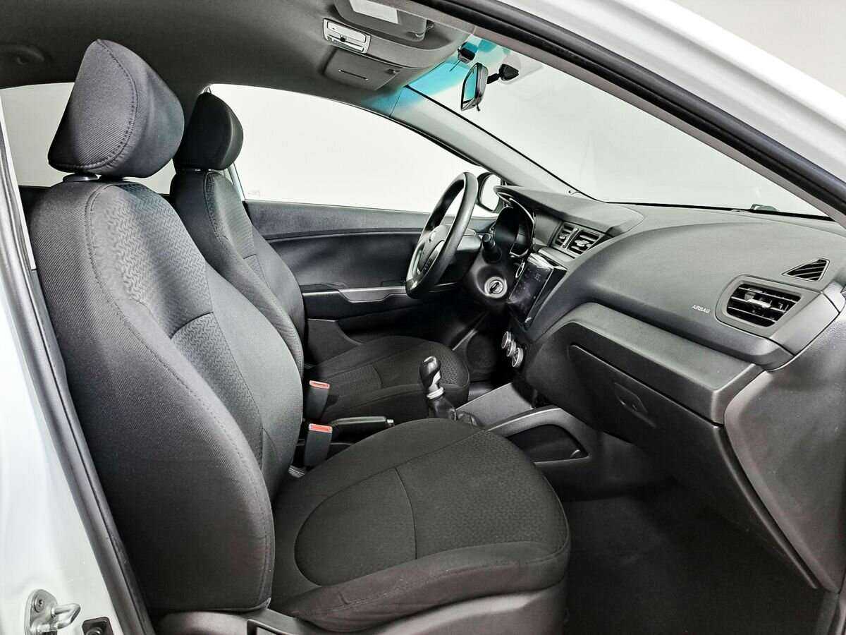 Купить Kia Rio, 2016, 161 500 км, фото №9