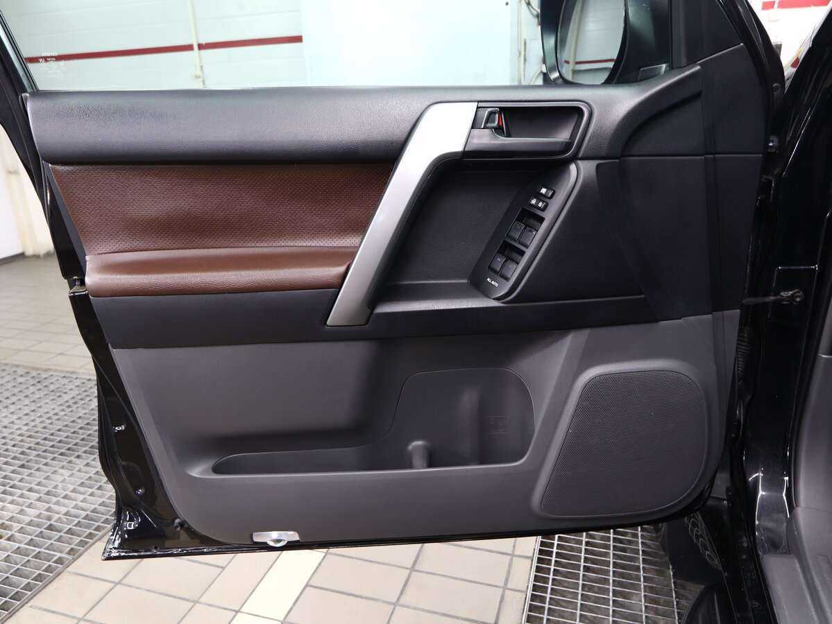 Купить Toyota Land Cruiser Prado, 2013, 265 000 км, фото №5