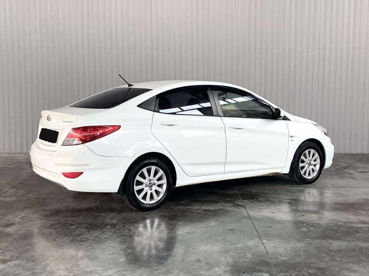 Купить Hyundai Solaris, 2013, 203 406 км, фото №5