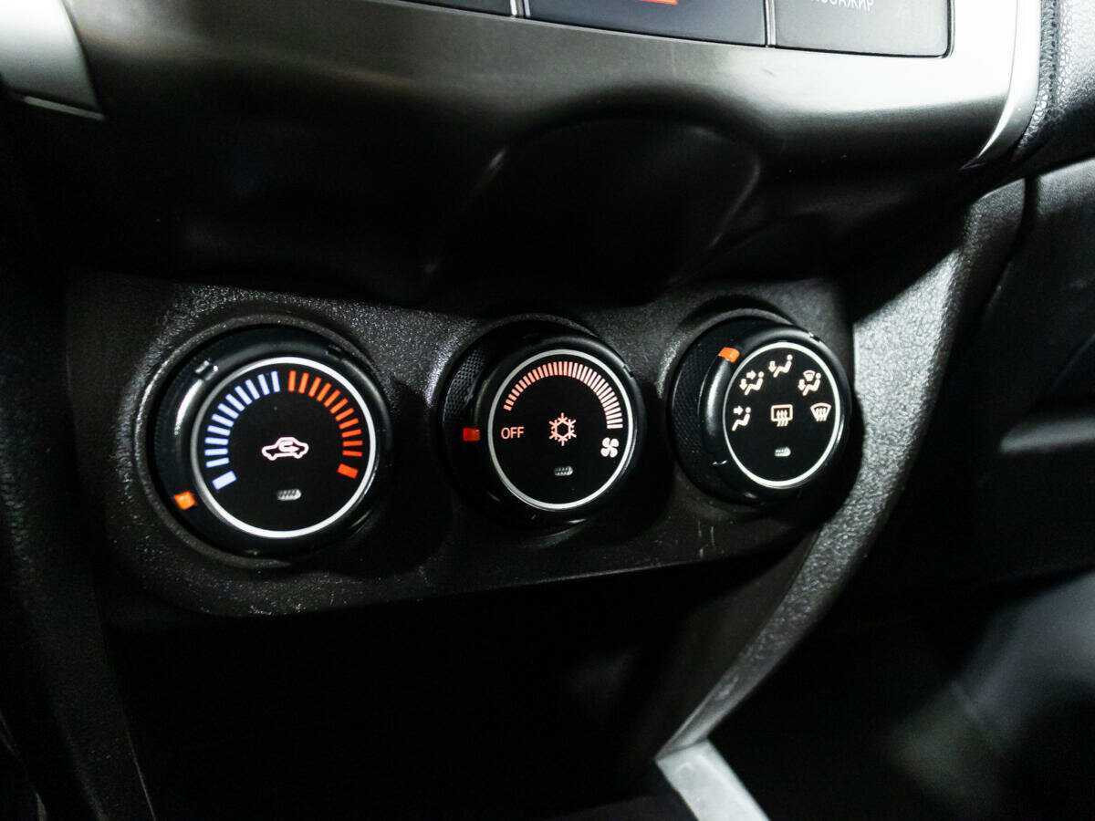 Купить Mitsubishi ASX, 2013, 232 560 км, фото №15