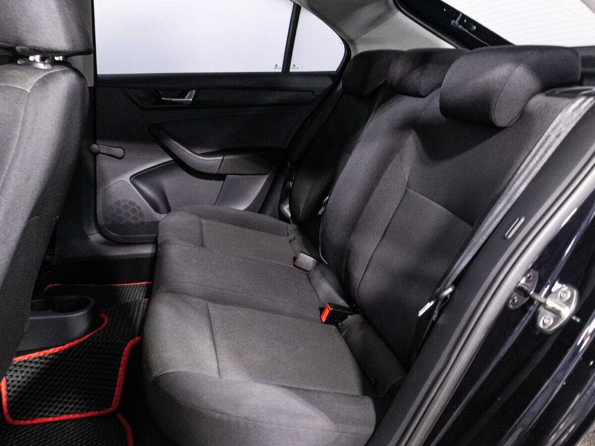 Купить Skoda Rapid, 2018, 45 559 км, фото №10