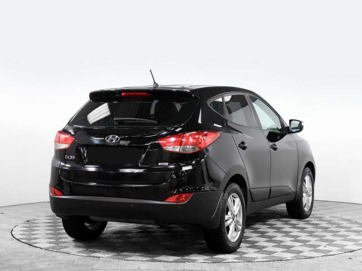 Купить Hyundai ix35, 2013, 129 000 км, фото №4