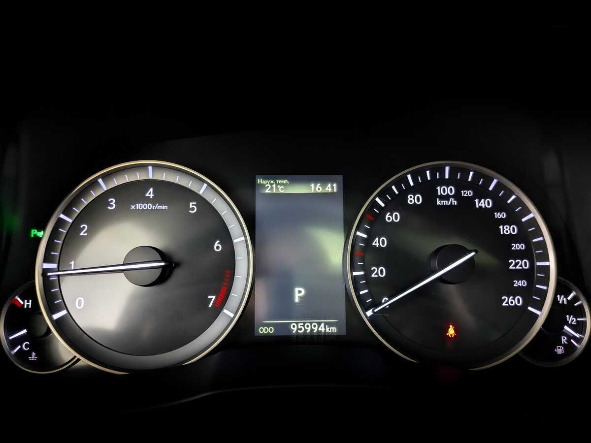 Купить Lexus ES 200, 2017, 95 991 км, фото №11