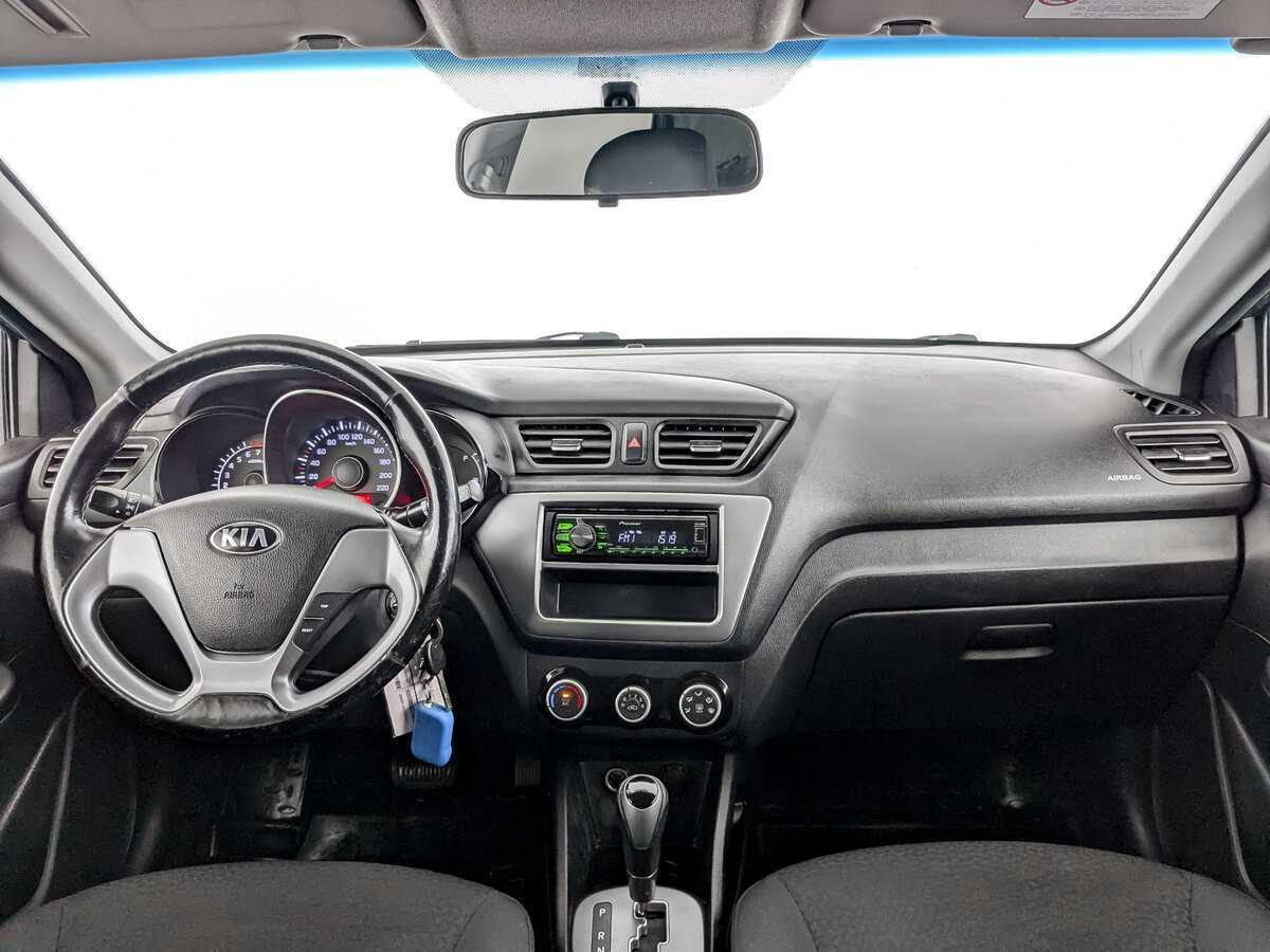 Купить Kia Rio, 2015, 132 369 км, фото №12