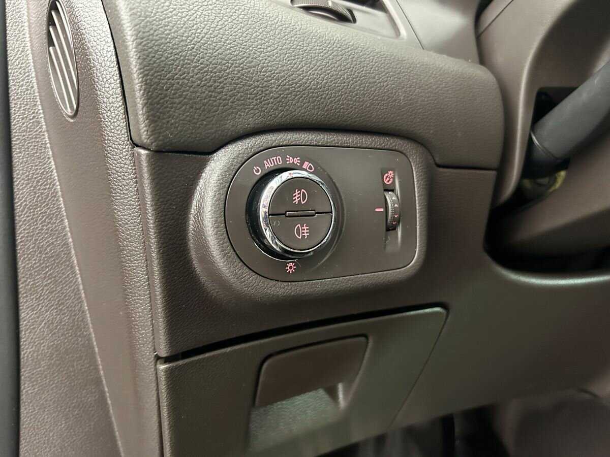 Купить Opel Zafira, 2013, 260 575 км, фото №9