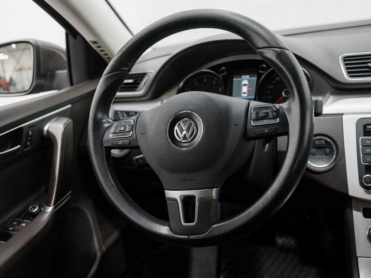 Купить Volkswagen Passat, 2012, 215 000 км, фото №12