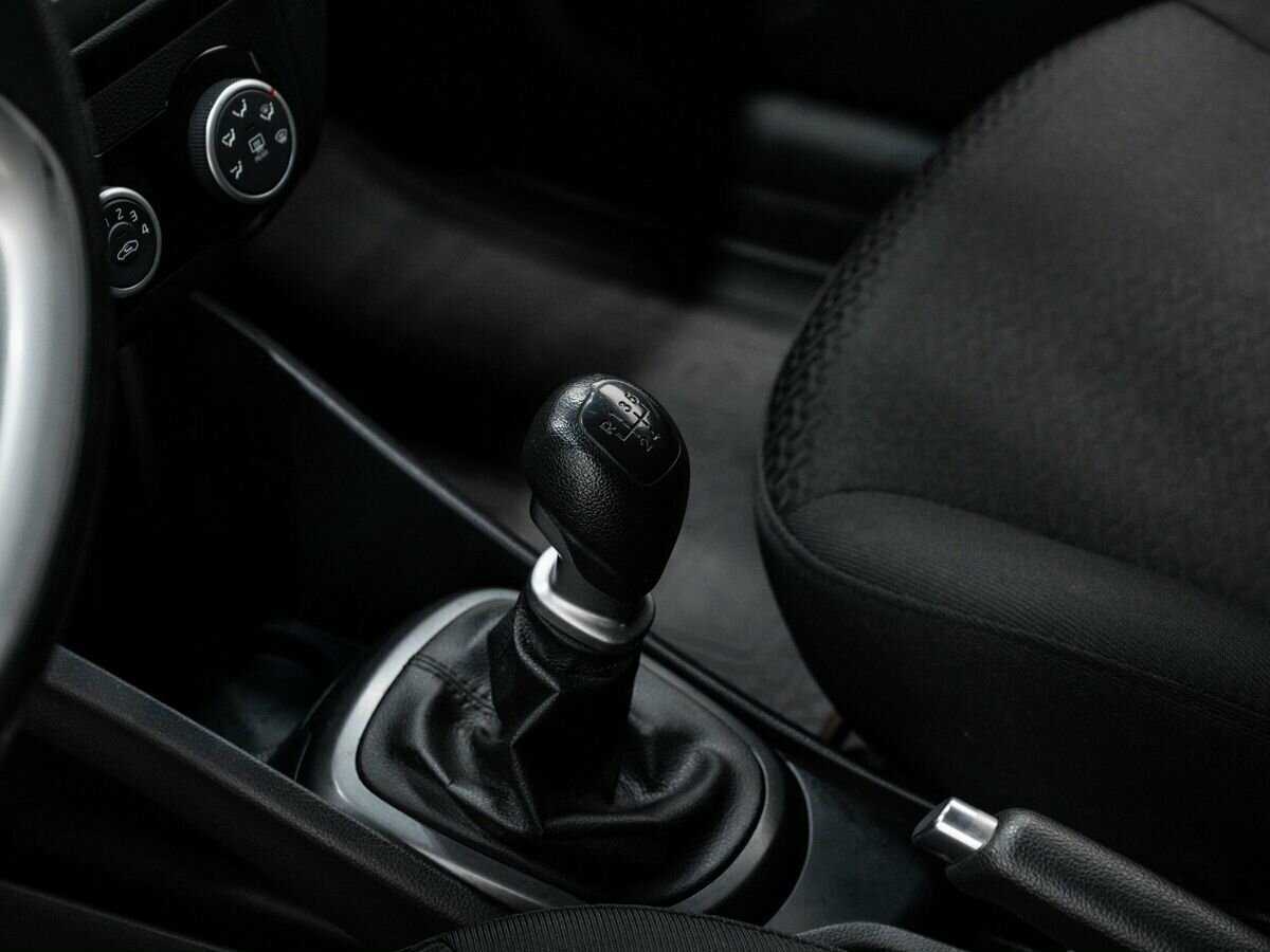 Купить Kia Rio, 2015, 190 000 км, фото №16