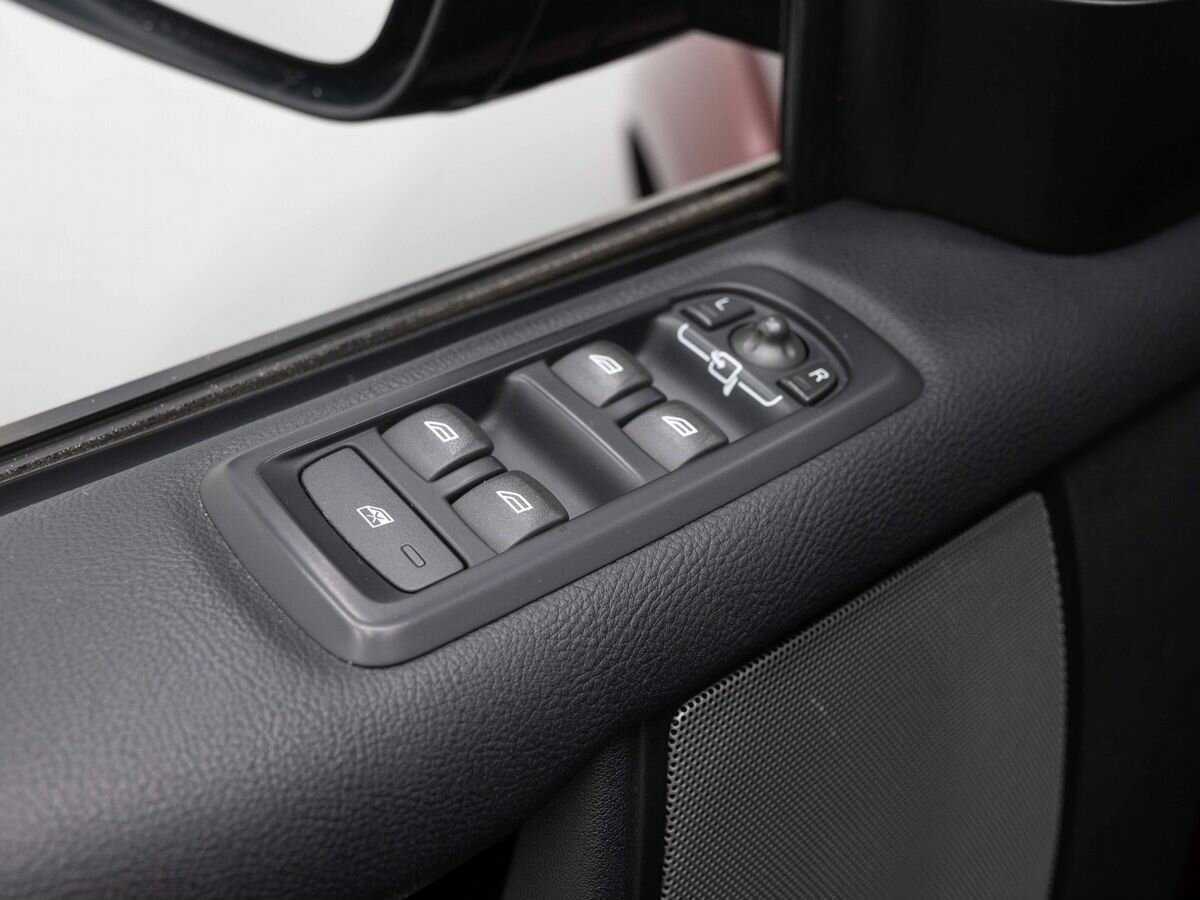 Купить Land Rover Discovery, 2014, 247 698 км, фото №21