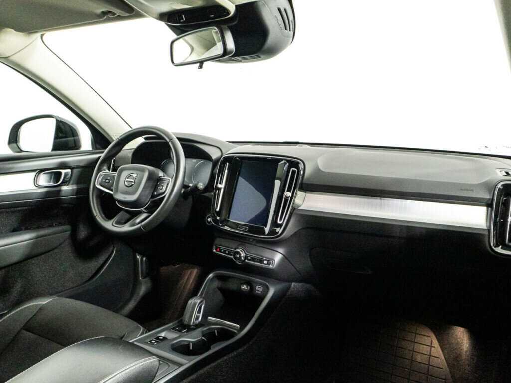 Купить Volvo XC40, 2019, 90 398 км, фото №9