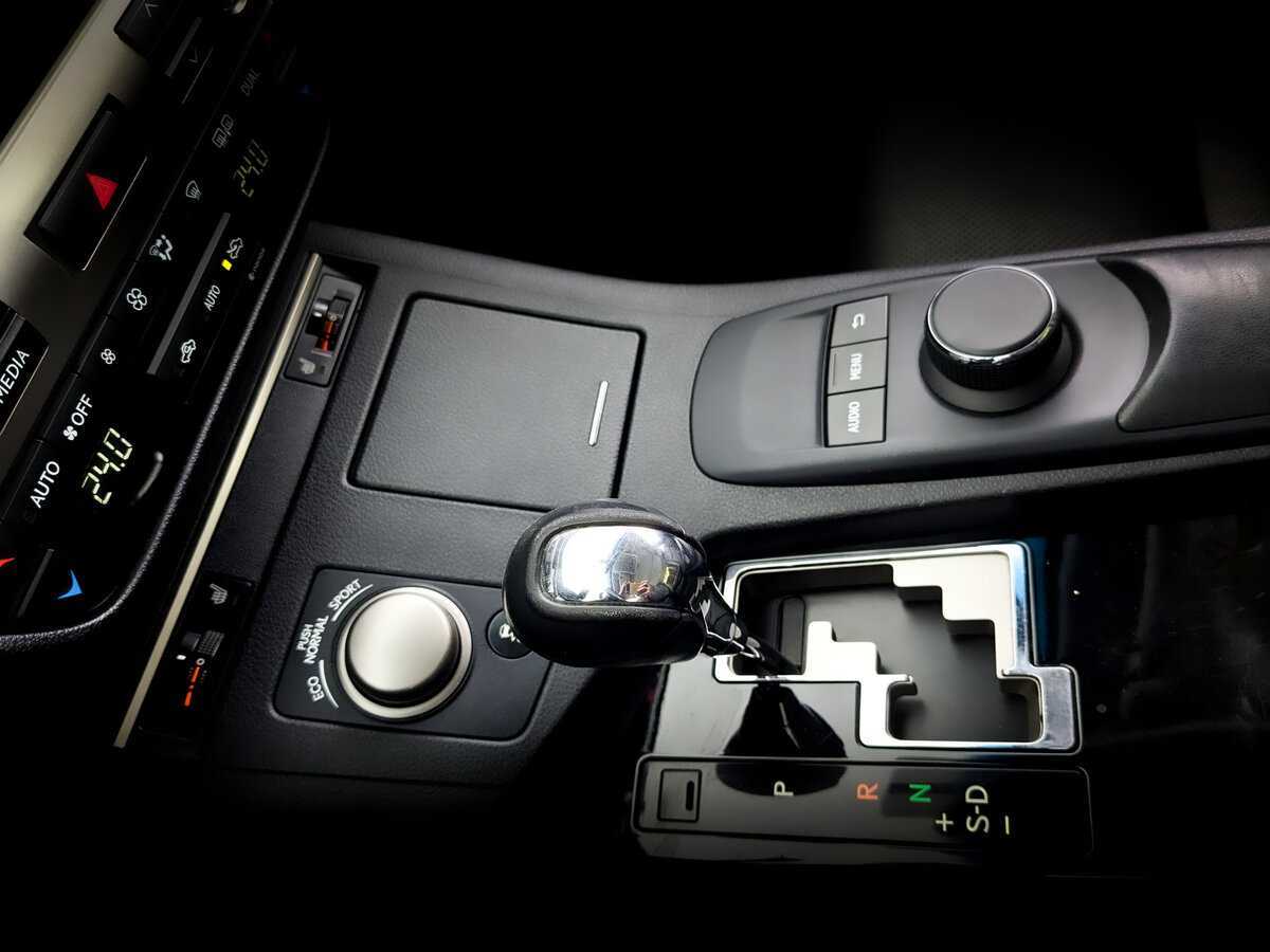 Купить Lexus ES 250, 2015, 136 409 км, фото №27