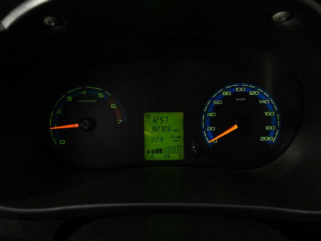 Купить Lada (ВАЗ) Granta, 2013, 182 706 км, фото №12