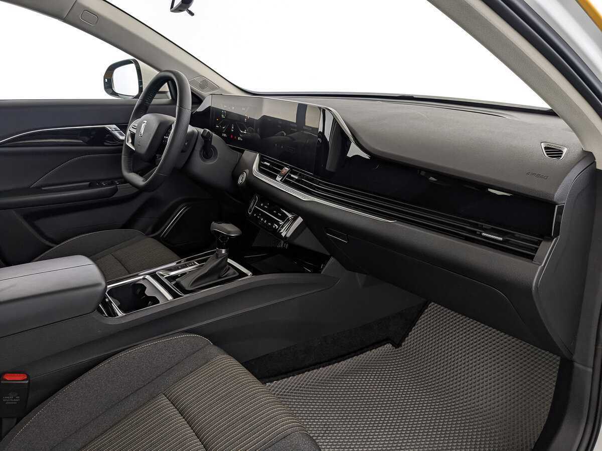 Купить FAW Bestune B70, 2023, 27 301 км, фото №12