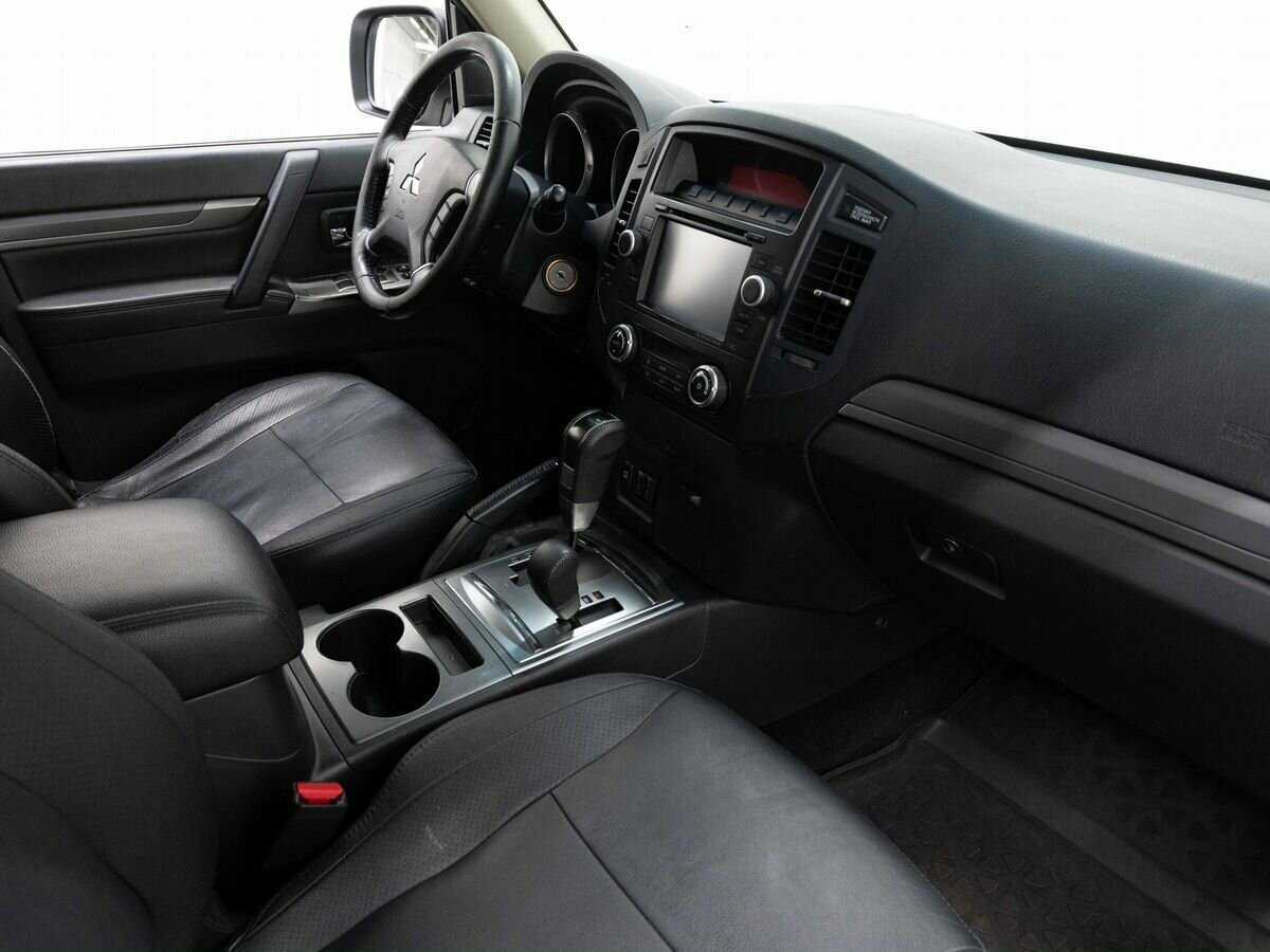 Купить Mitsubishi Pajero, 2013, 201 300 км, фото №12