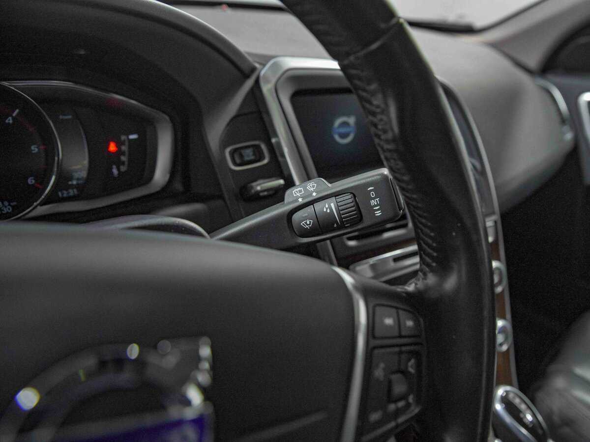 Купить Volvo XC60, 2015, 201 129 км, фото №9
