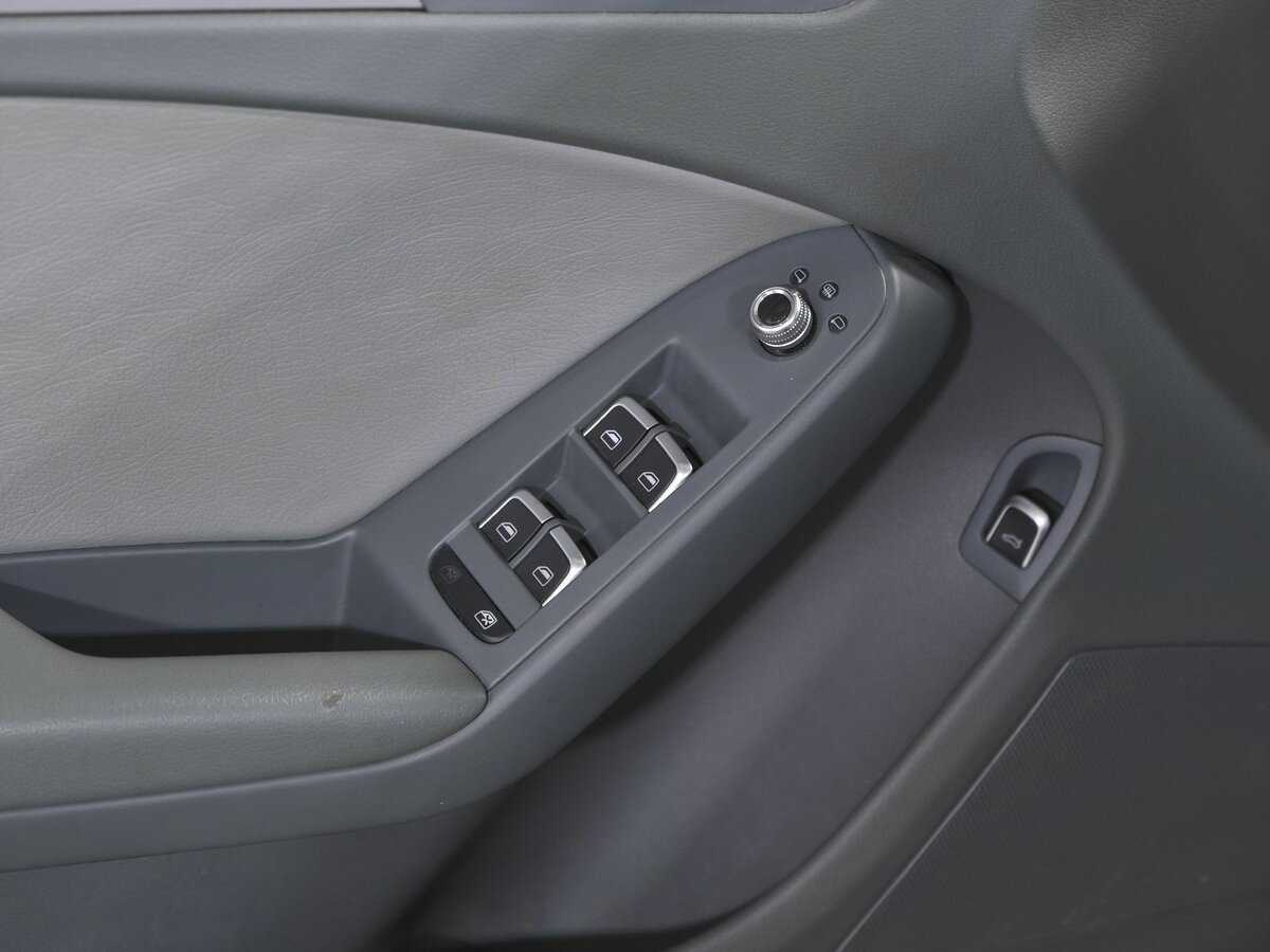 Купить Audi A4, 2014, 185 884 км, фото №13