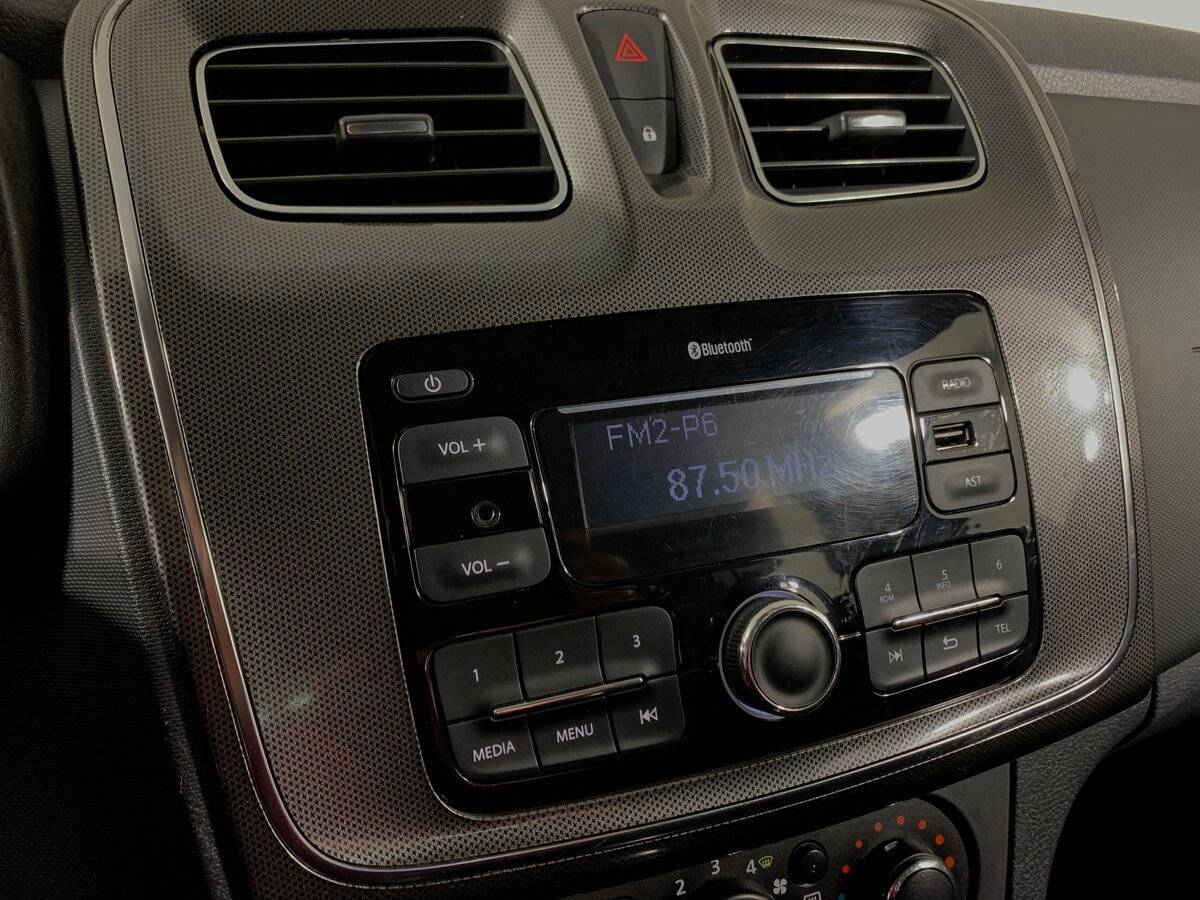 Купить Renault Logan Stepway, 2019, 139 436 км, фото №15