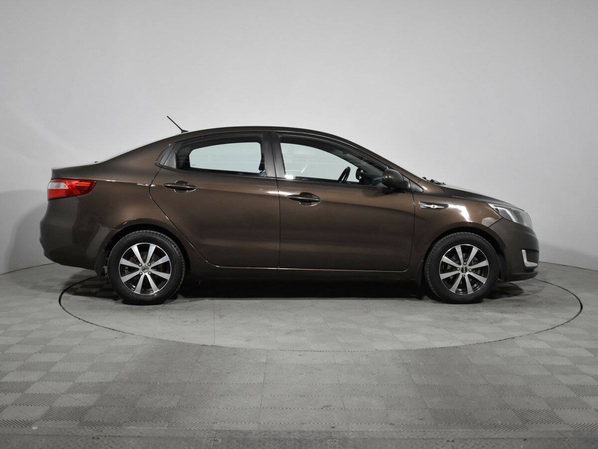 Купить Kia Rio 6-speed, 2014, 196 799 км, фото №4
