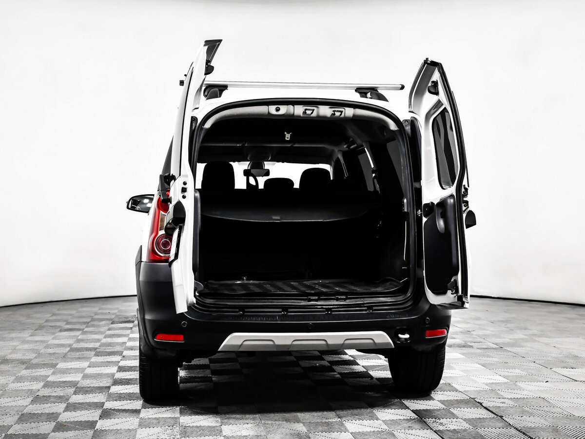 Купить Lada (ВАЗ) Largus Cross I Рестайлинг, 2021, 40 208 км, фото №13