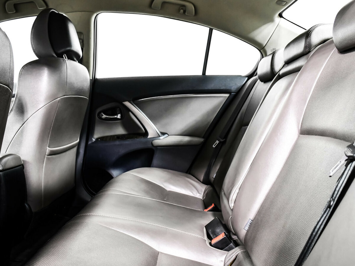 Купить Toyota Avensis III Рестайлинг, 2012, 246 856 км, фото №10