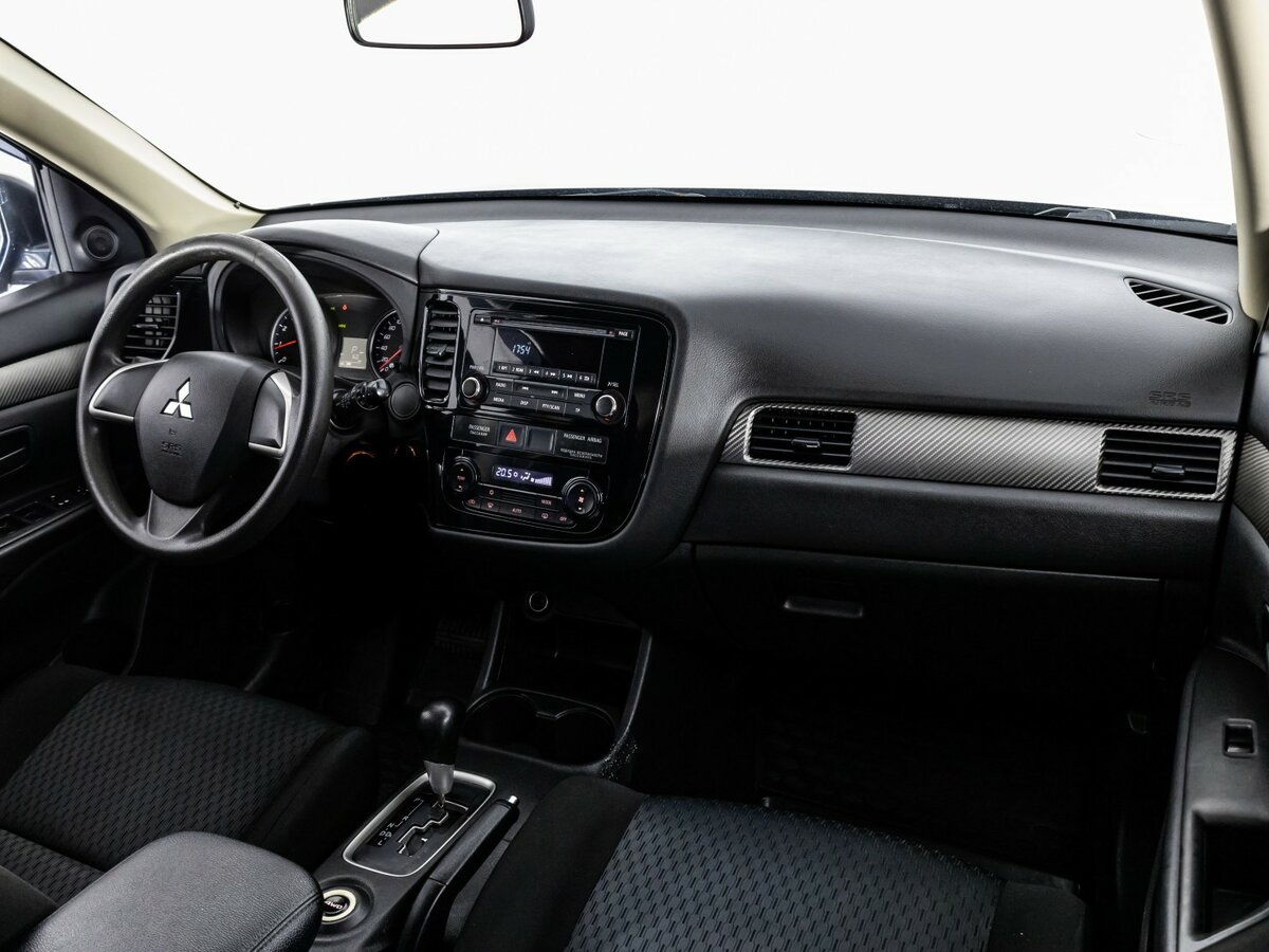 Купить Mitsubishi Outlander III Рестайлинг, 2014, 249 895 км, фото №7