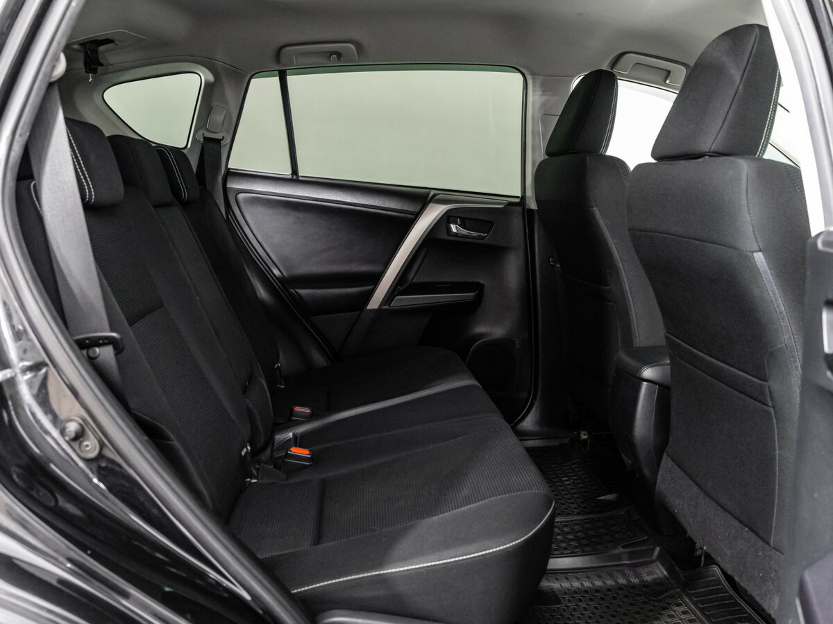 Купить Toyota RAV4 IV (XA40) Рестайлинг, 2016, 118 908 км, фото №12