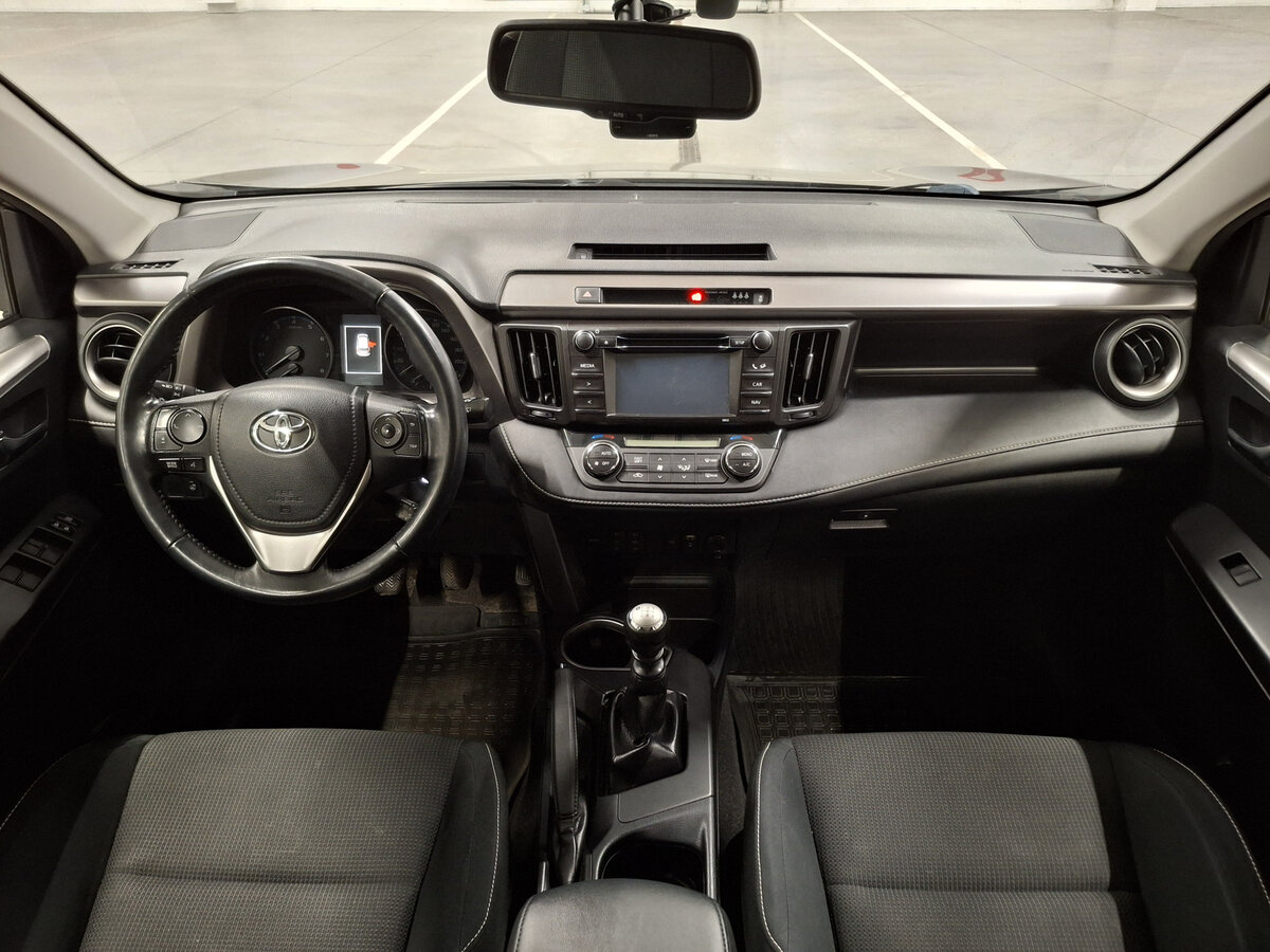 Купить Toyota RAV4 IV (XA40) Рестайлинг, 2015, 143 688 км, фото №13