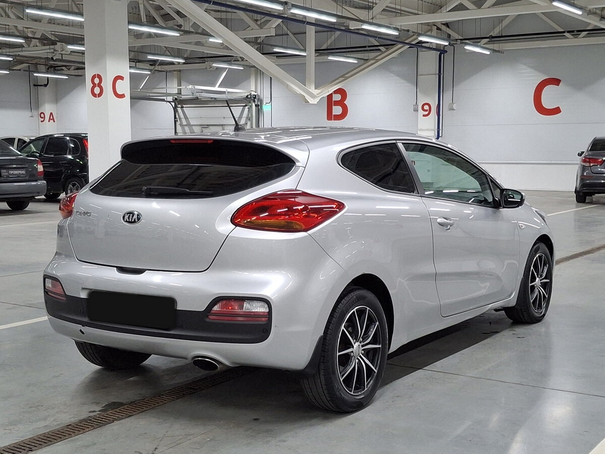 Купить Kia Ceed II, 2013, 187 209 км, фото №5