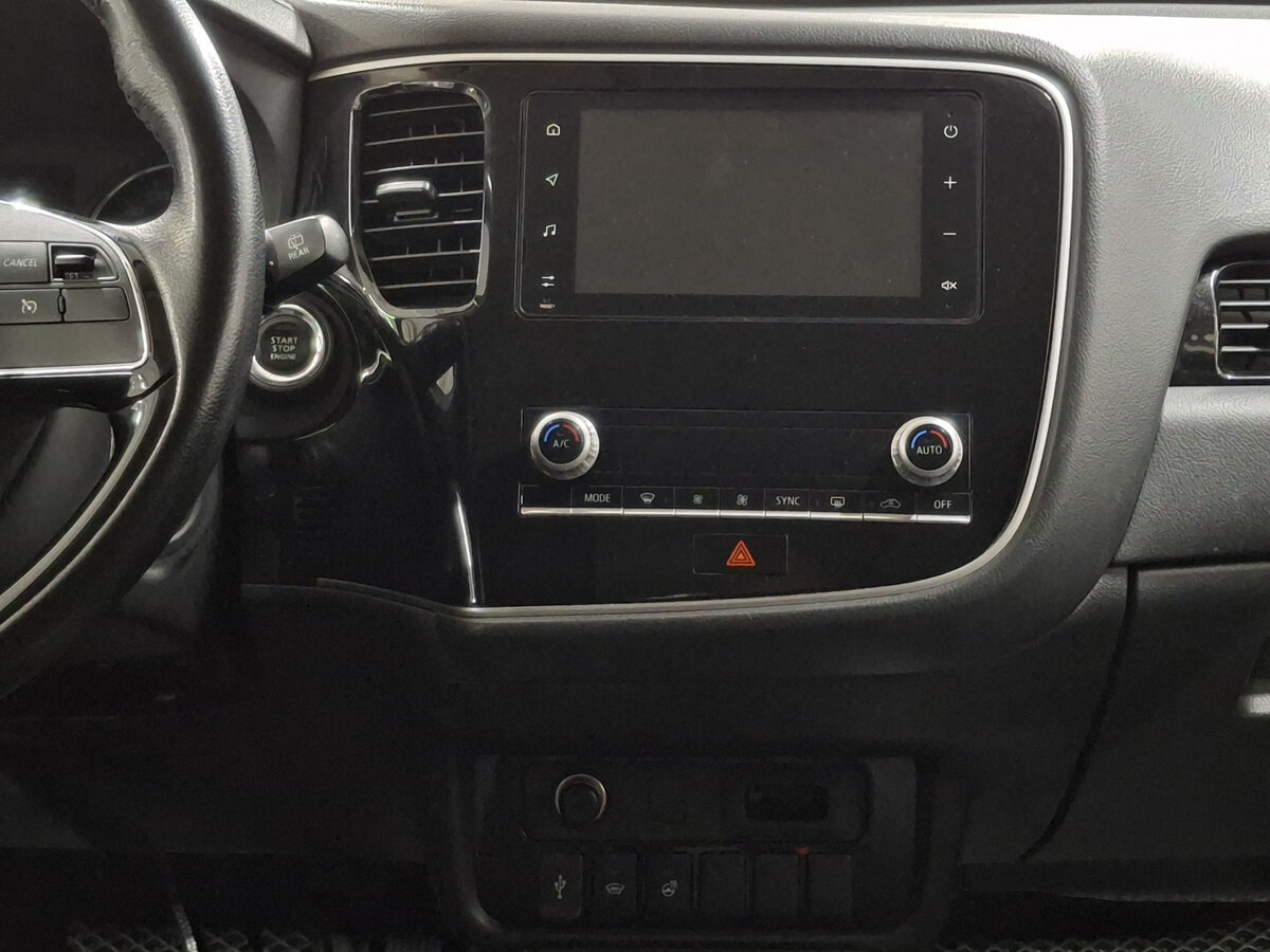 Купить Mitsubishi Outlander III Рестайлинг 3, 2020, 121 303 км, фото №15