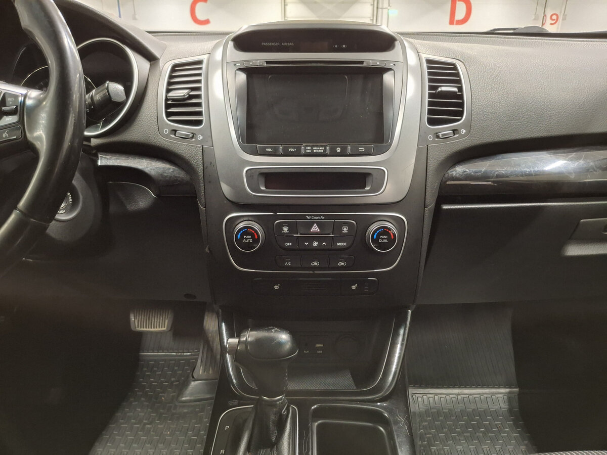 Купить Kia Sorento II Рестайлинг, 2017, 151 377 км, фото №15