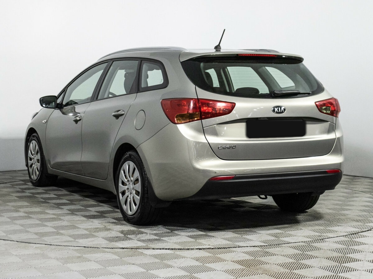 Купить Kia Ceed II, 2012, 130 000 км, фото №7