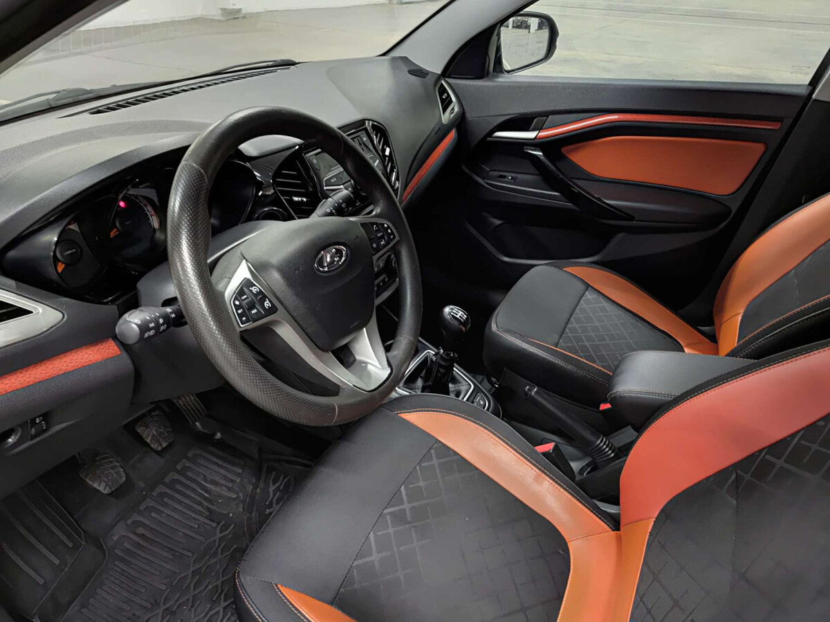 Купить Lada (ВАЗ) Vesta SW Cross I, 2019, 57 993 км, фото №15