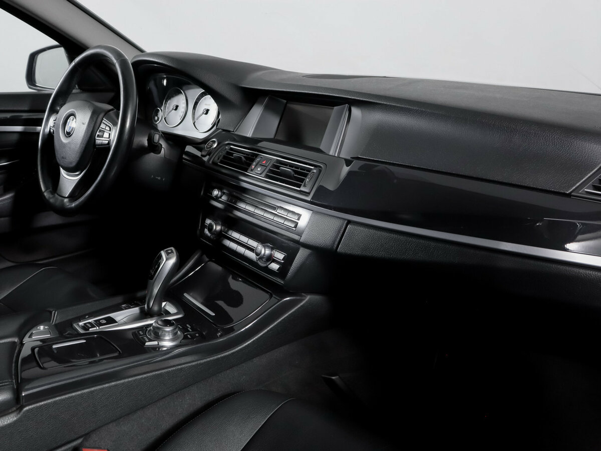 Купить BMW 5 серии 520i VI (F10/F11/F07) Рестайлинг, 2013, 165 841 км, фото №9