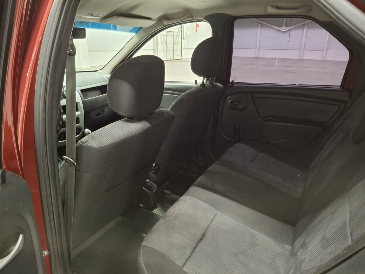 Купить Renault Logan I Рестайлинг, 2012, 229 112 км, фото №12