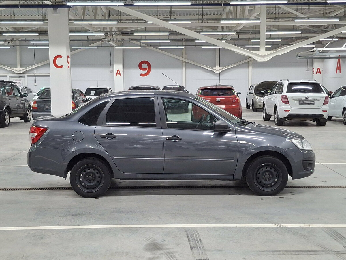 Купить Lada (ВАЗ) Granta I, 2018, 89 645 км, фото №4