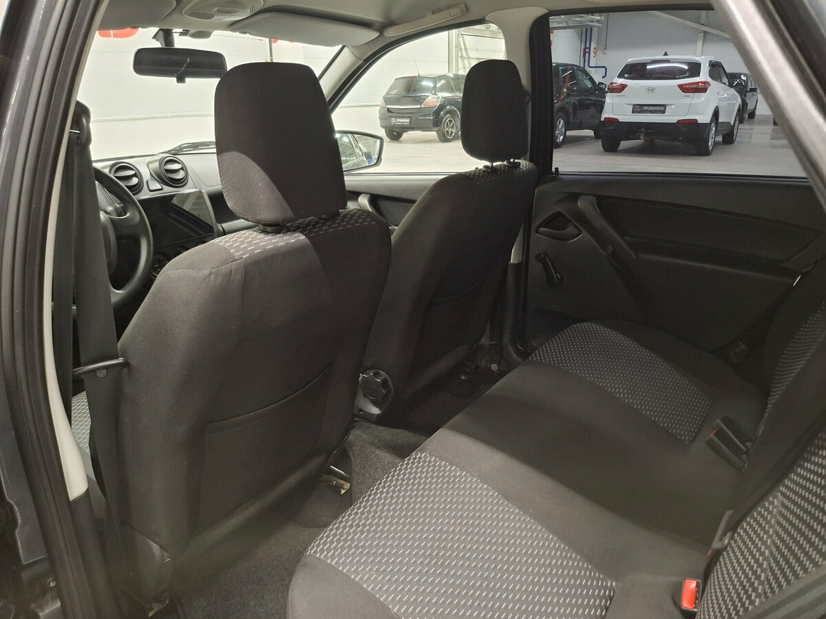 Купить Lada (ВАЗ) Granta I, 2018, 89 645 км, фото №12