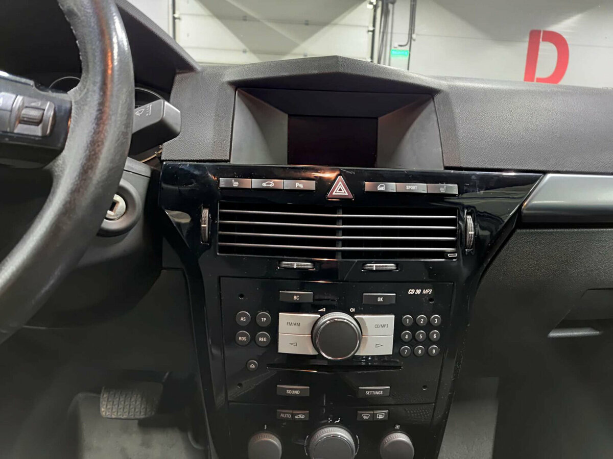 Купить Opel Astra H Рестайлинг, 2012, 176 000 км, фото №15