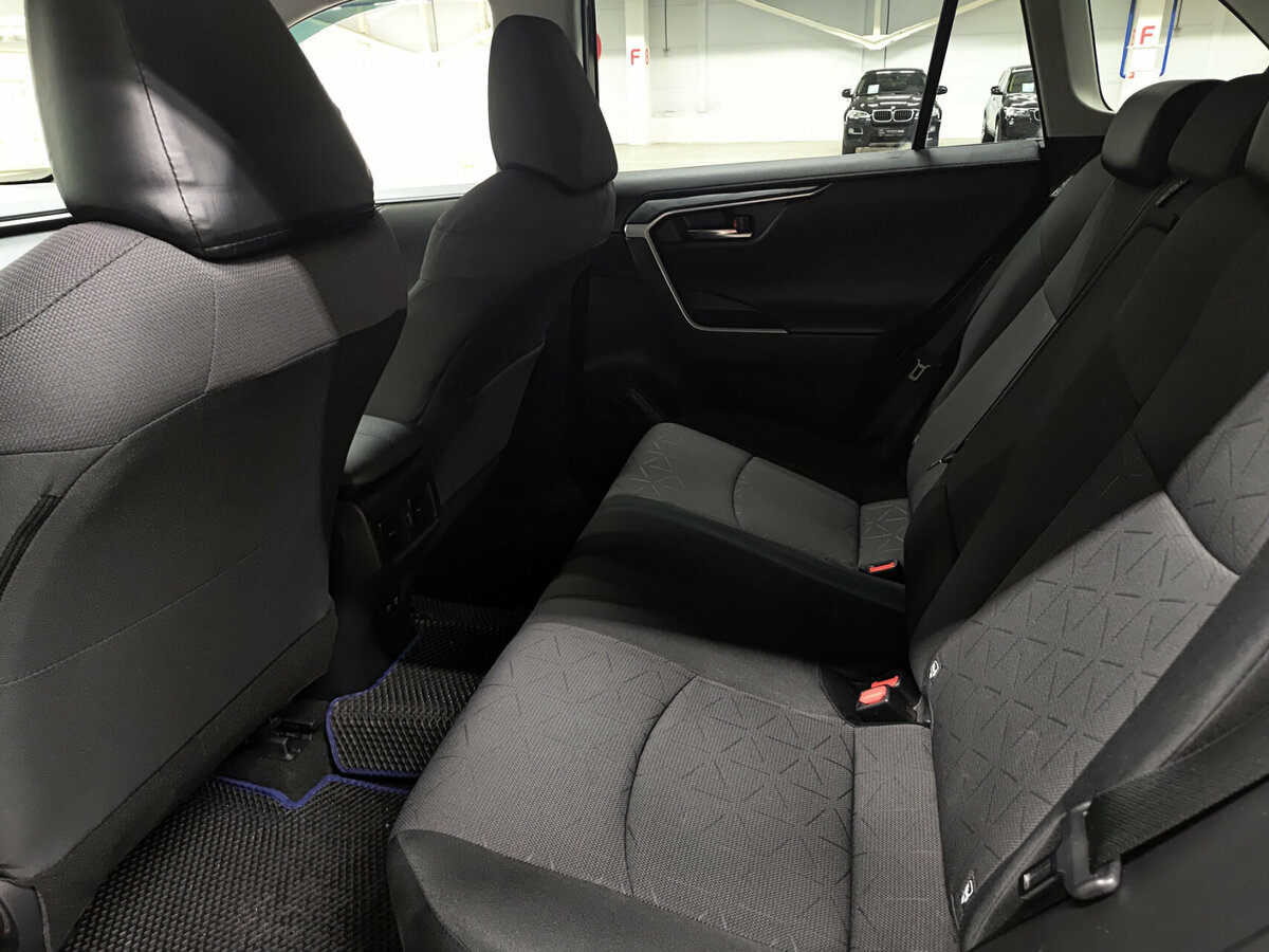 Купить Toyota RAV4 V (XA50), 2021, 210 848 км, фото №12